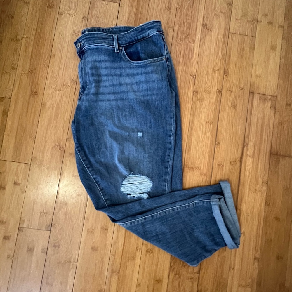 Levi’s 711 Skinny
